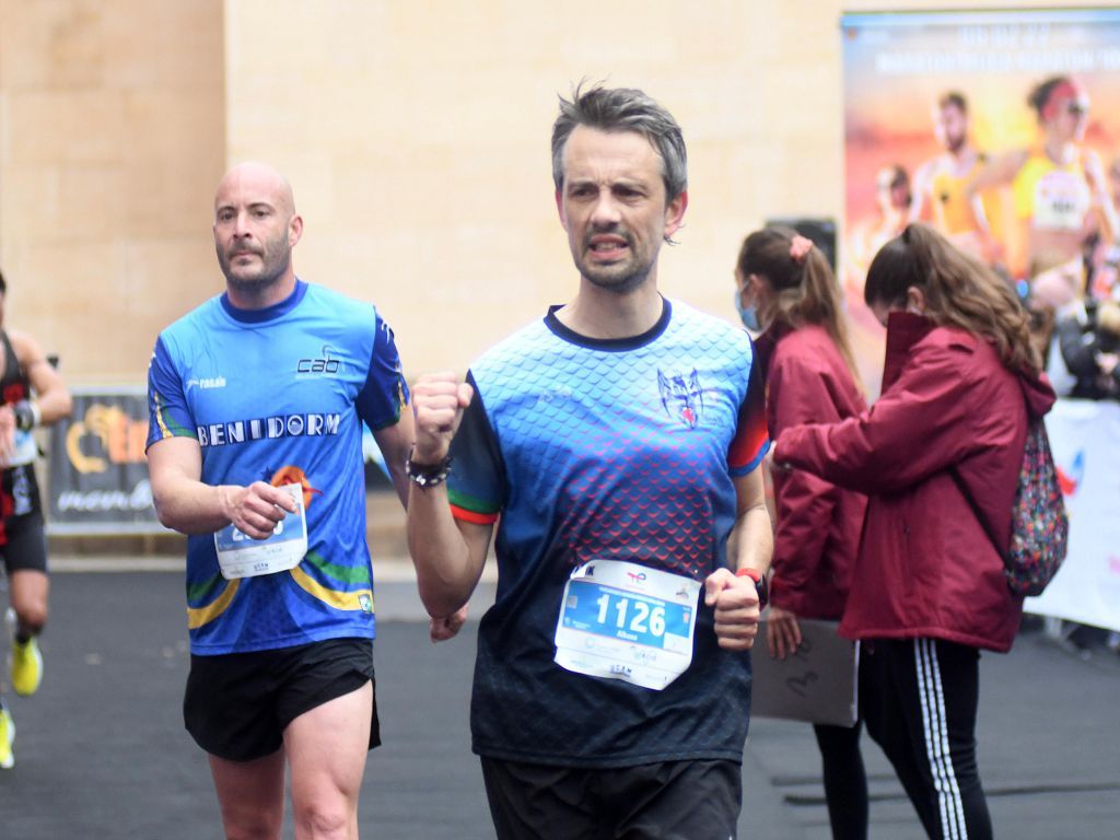 Llegada y podios de la 10k, la media maratón y la maratón de Murcia (I)