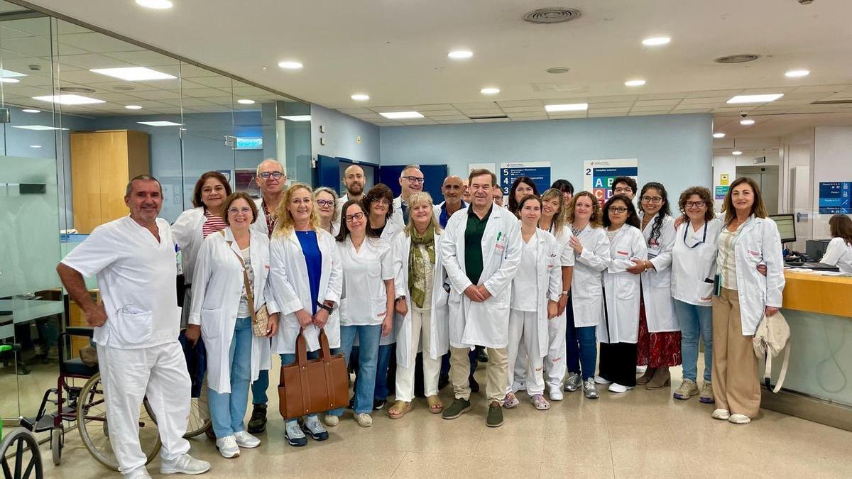 Concentració a l'hospital de Palamós en la convocatòria de vaga del 3 d'octubre.