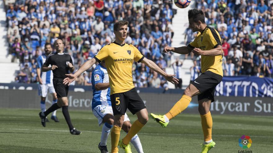 La defensa del Málaga recupera sensaciones