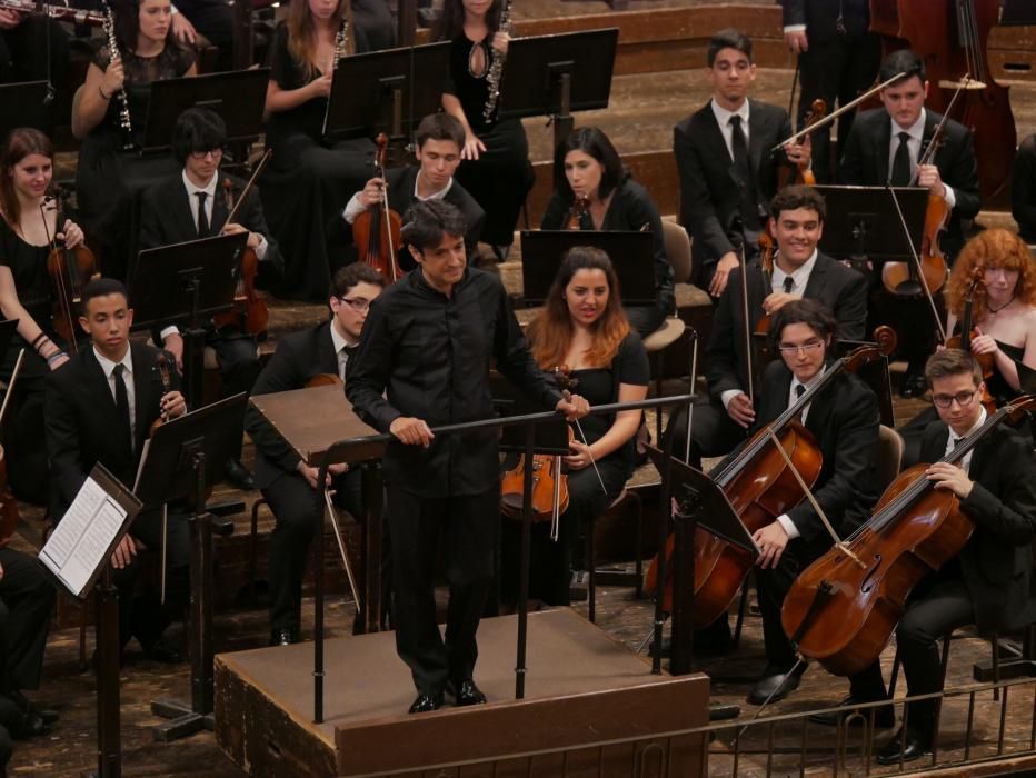 La Orquesta de Jóvenes de la Provincia durante su actuación