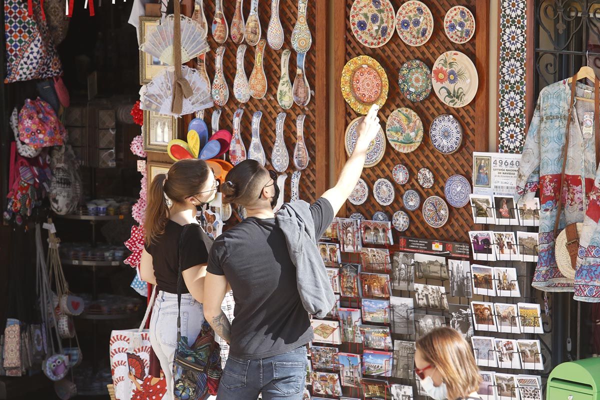 El turismo toma el casco histórico el primer fin de semana sin restricciones