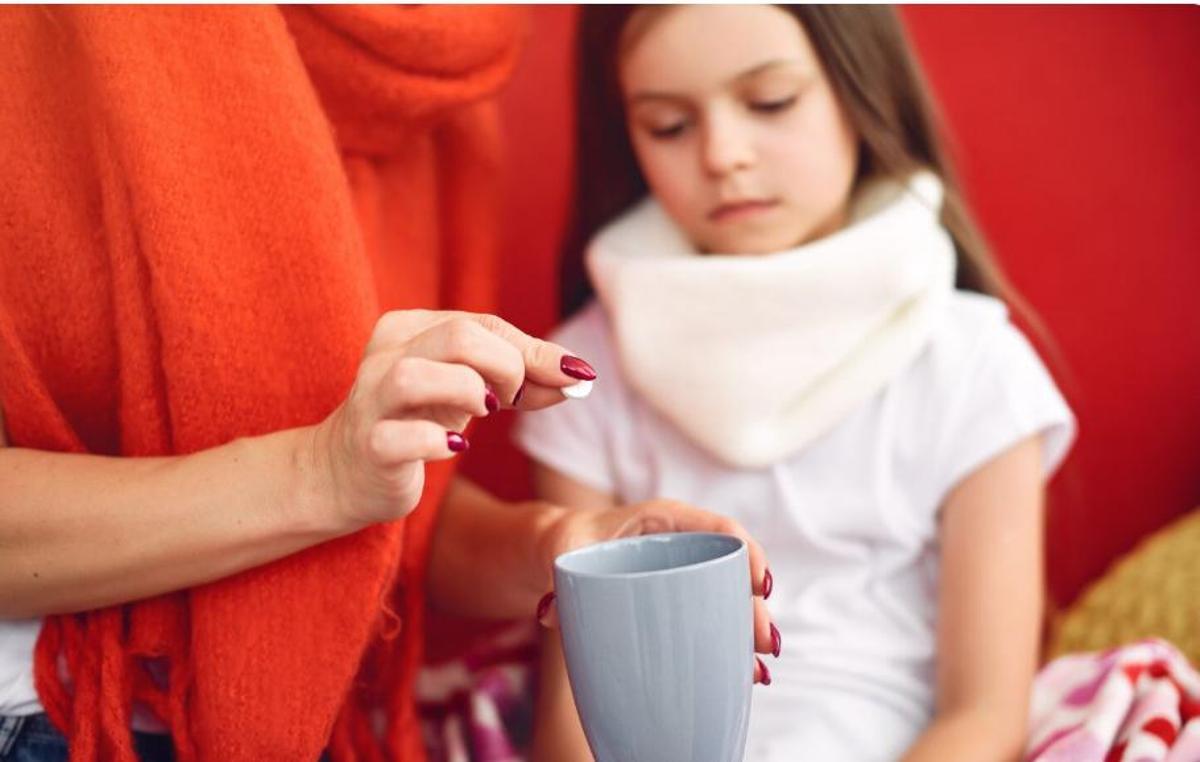 Li dones antibiòtics als teus fills sense prescripció mèdica?