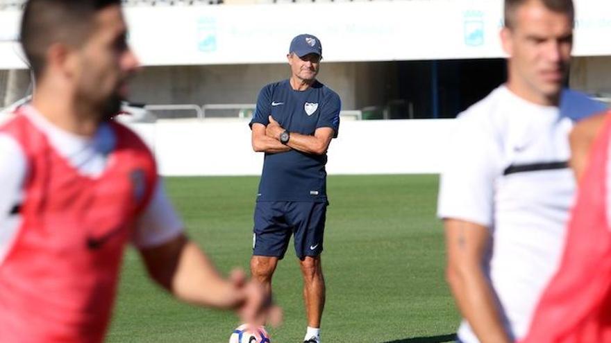 Entrenamiento del Málaga CF, este jueves.