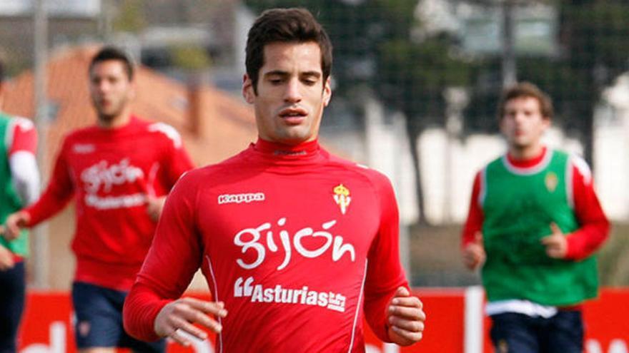 El central Pedro Orfila, nuevo jugador del Real Murcia