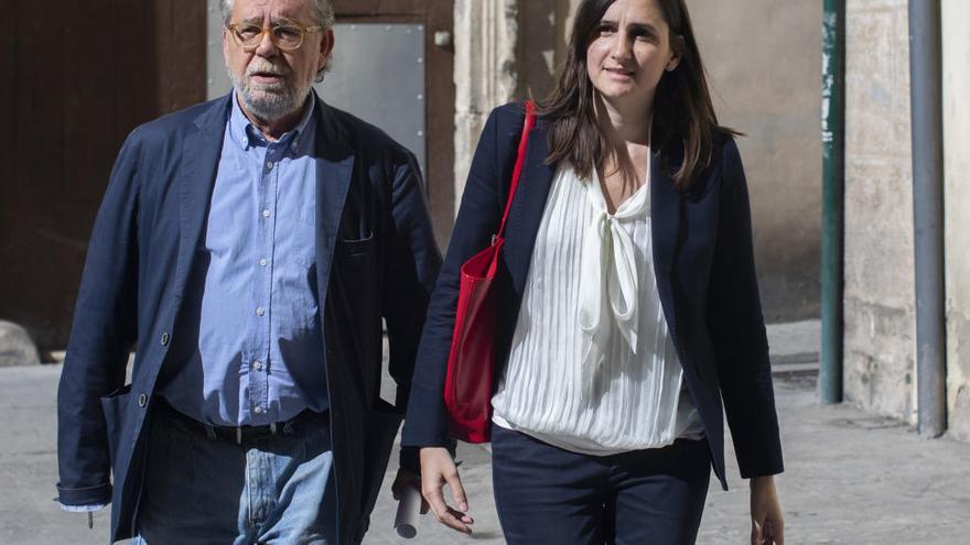 Los socialistas Elisa Valía y Ramón Vilar.