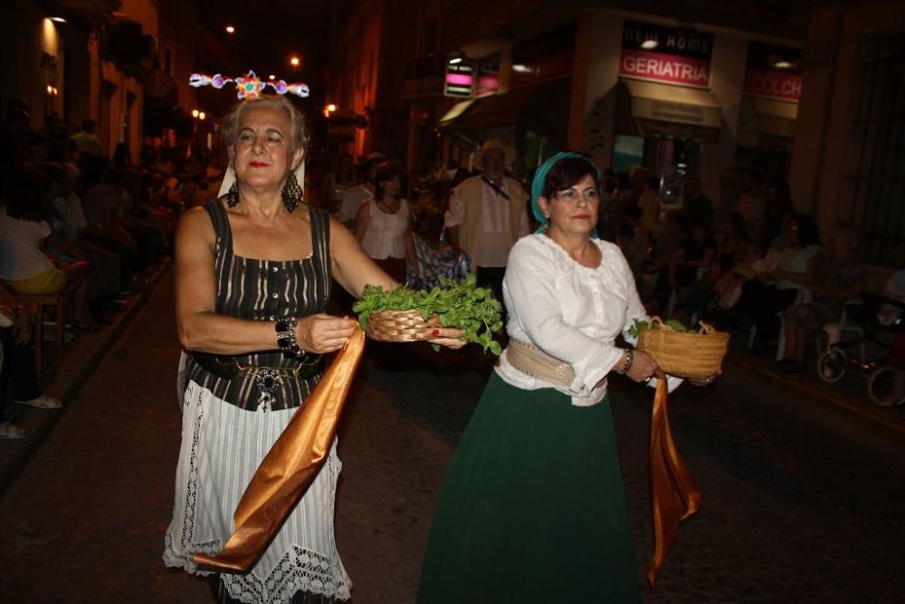 Los Moros y Cristianos de Jumilla cumplen treinta años con un espectacular desfile