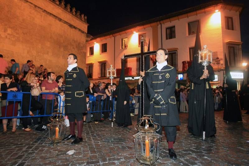 Imágenes del Viernes Santo en Córdoba