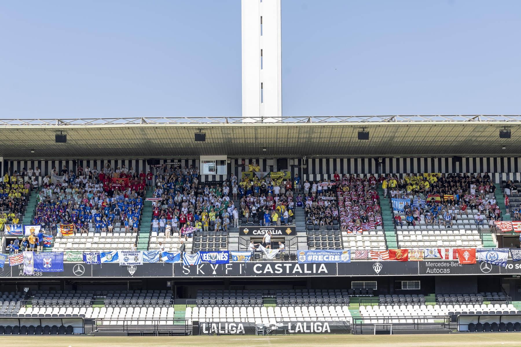 Despedida por todo lo alto en el SkyFi Castalia para los peñistas del Congreso Nacional 2025