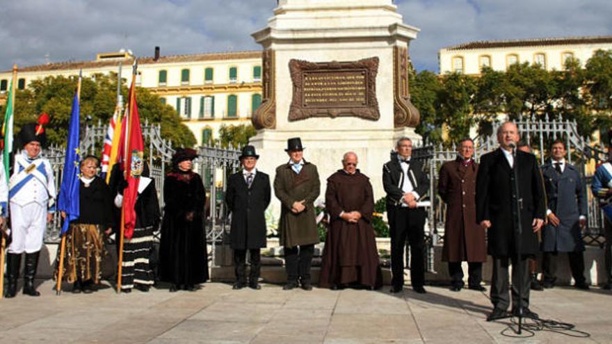 El homenaje al general Torrijos en la plaza de la Merced.