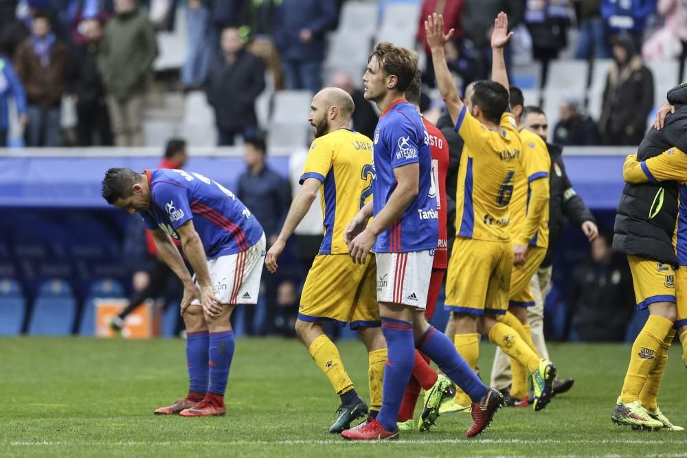 El partido entre el Oviedo y el Alcorcón, en imágenes