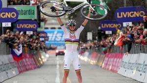 Pogacar culmina a la Llombardia un any històric en el ciclisme