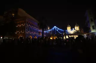 "La noche en vela" en Sant Joan, una velada cultural en la que el centro urbano se enciende con unos 20.000 cirios