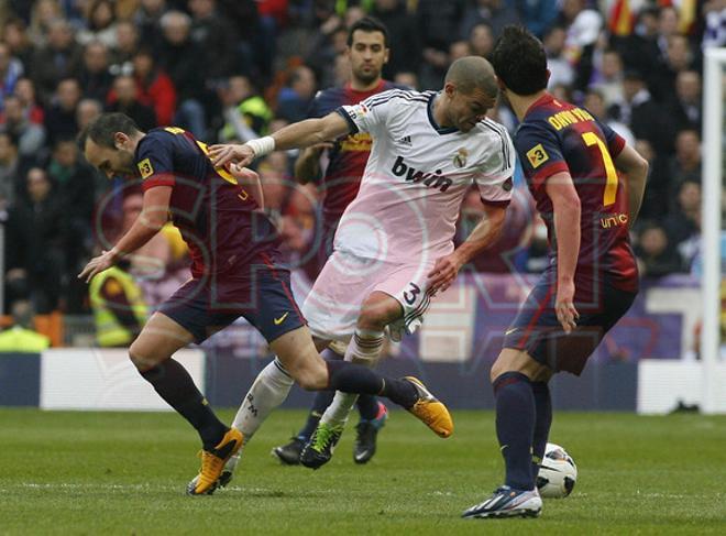 Real Madrid, 2 - Barcelona, 1