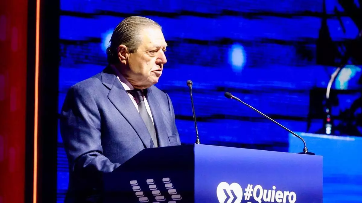 Vicente Boluda se 'cuela' en la cantera del Levante medio año después de adquirir 4.130 acciones a cambio de 248.212 euros