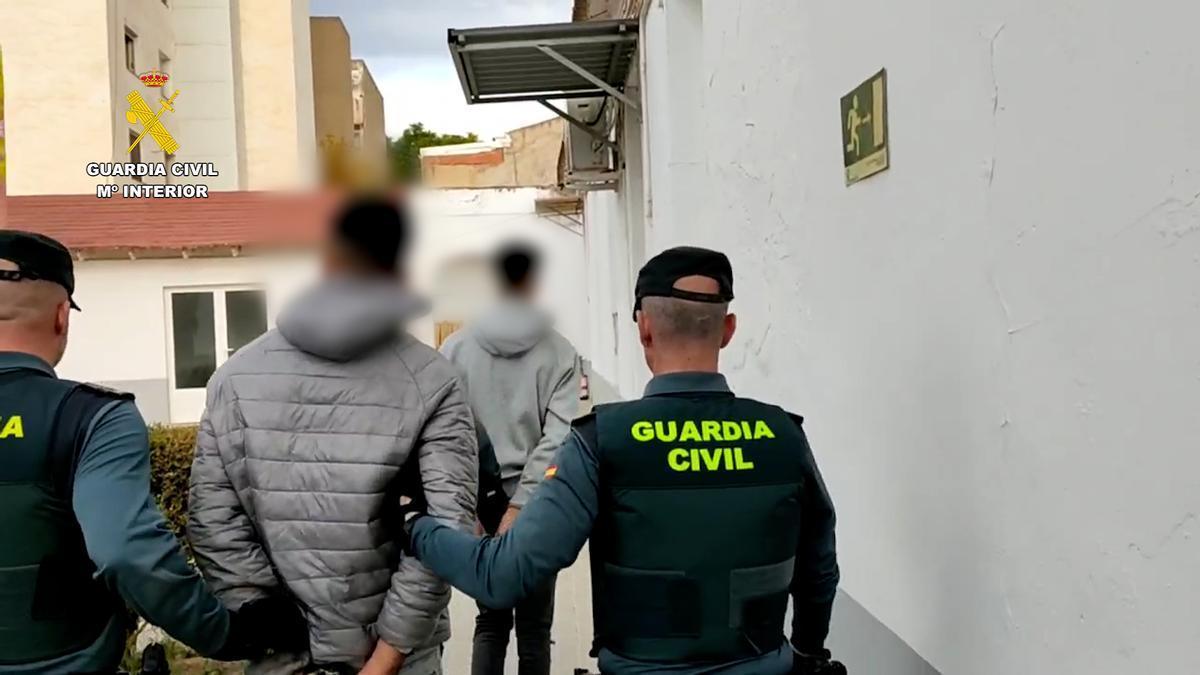 Arrestados en San Vicente del Raspeig dos jóvenes que asaltaban casas cuando sus moradores trabajan