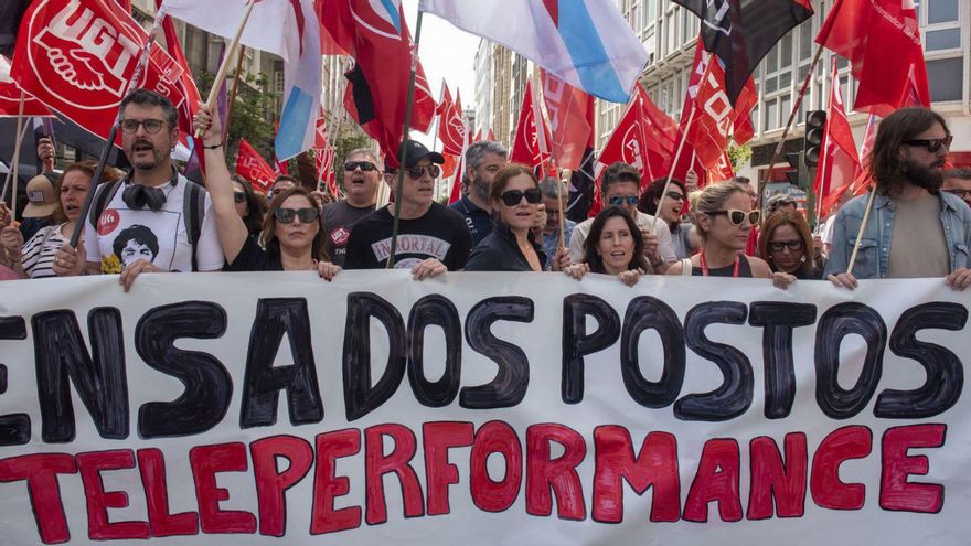 Protesta de trabajadores de Teleperformance el pasado martes. | Casteleiro/Roller Agencia