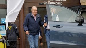El rey Juan Carlos I en la entrega de premios de la regata del Trofeo Turismo de Galicia