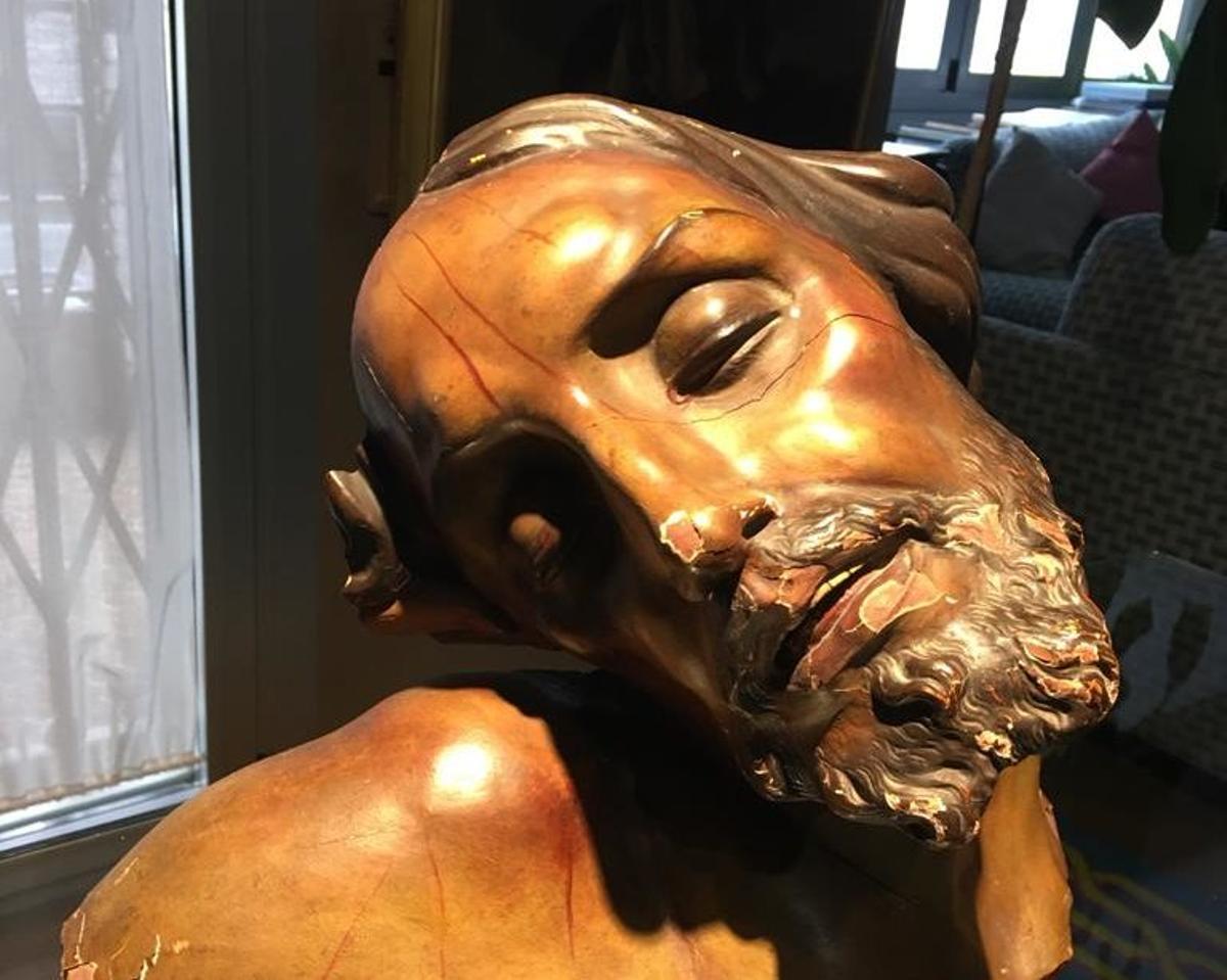 El busto del Cristo de la Piedad, realizado por un adolescente Francisco Palma Burgos.