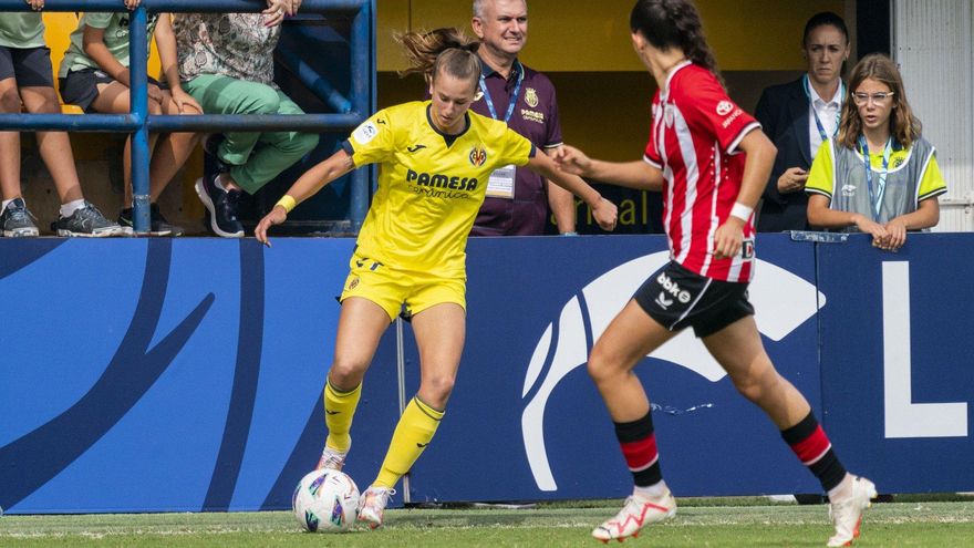 La delantera benicense Vera Rico pone punto y final a su etapa en el Villarreal femenino