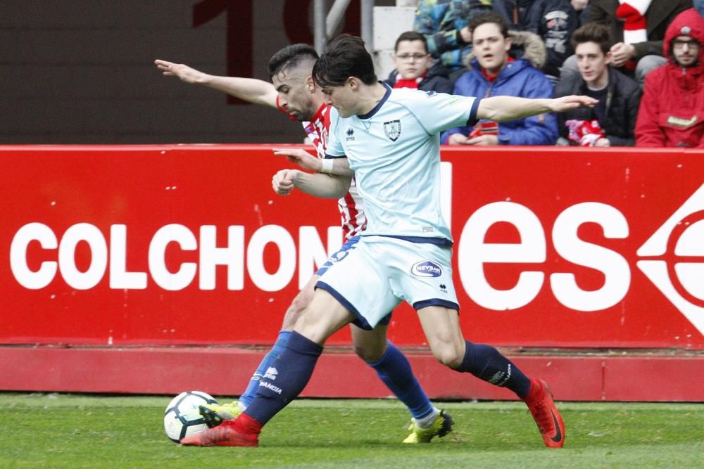 El partido entre el Real Sporting y el Numancia, en imágenes