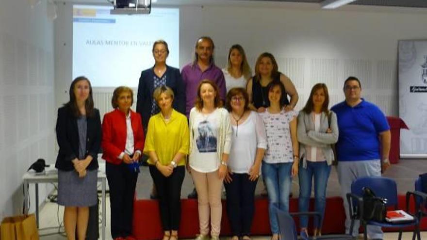 Miembros representantes de Aulas Mentor de la Comunitat.