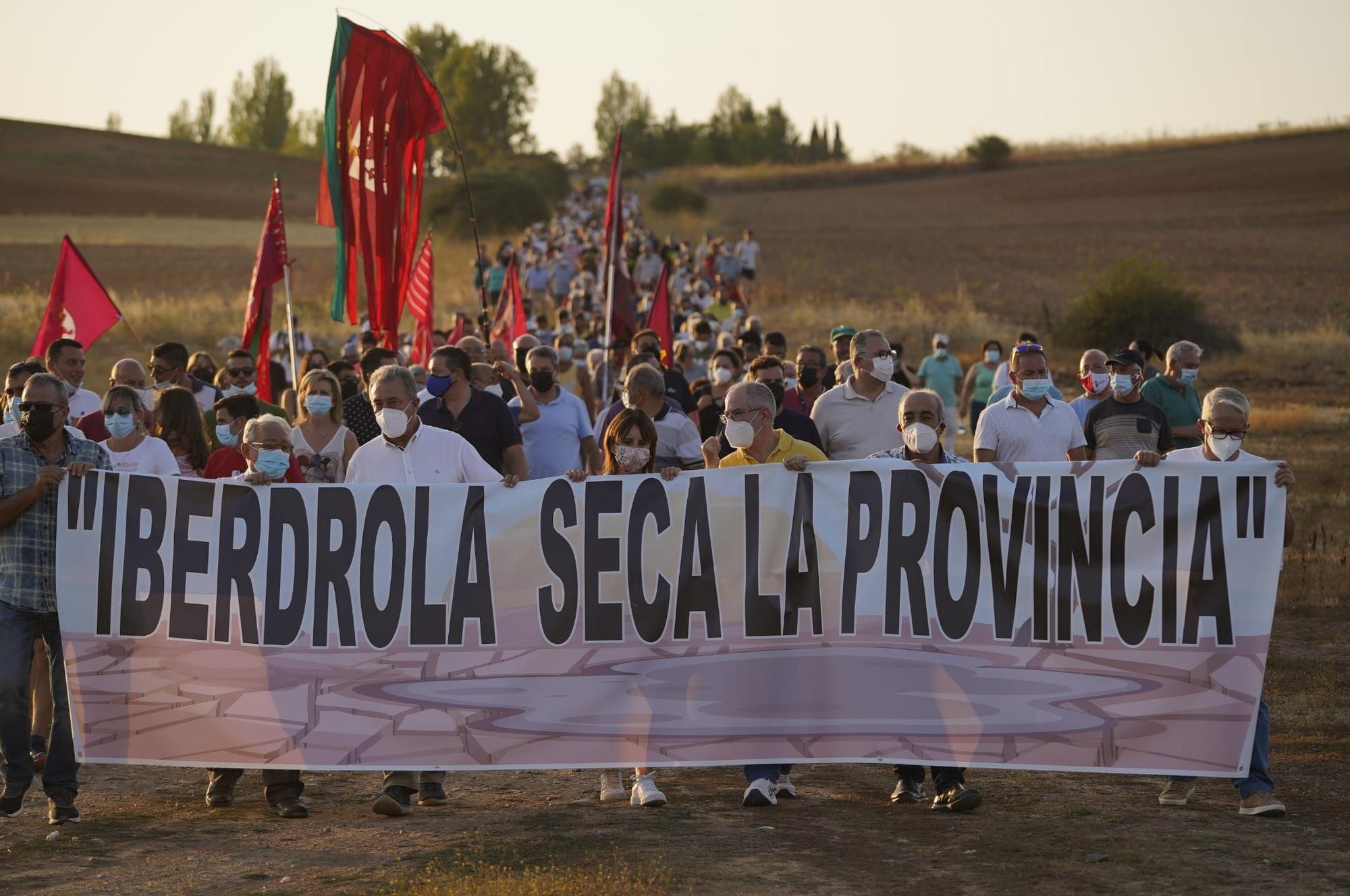 Manifestación contra el vaciado de Ricobayo.