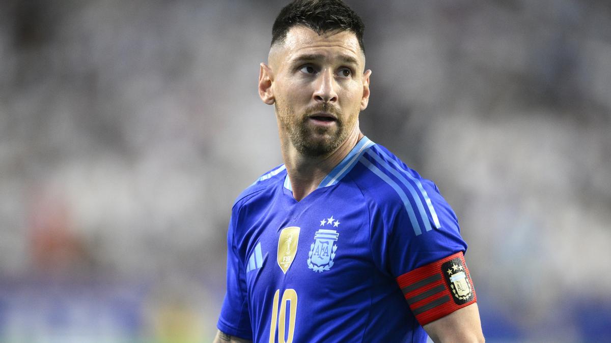 Messi en un partido amistoso, entre Argentina y Guatemala, preparatorio para la Copa América 2024