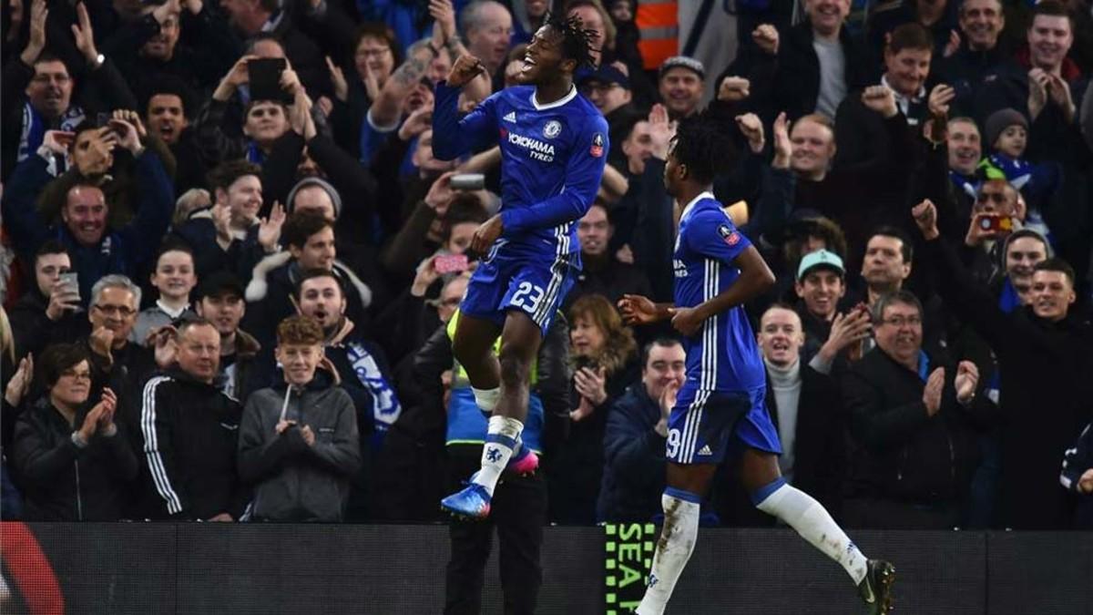 Batshuayi marcó su segundo gol en lo que va de campeonato... habiendo jugado sólo 109 minutos