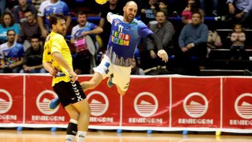 Un encuentro reciente del Benidorm en su cancha.