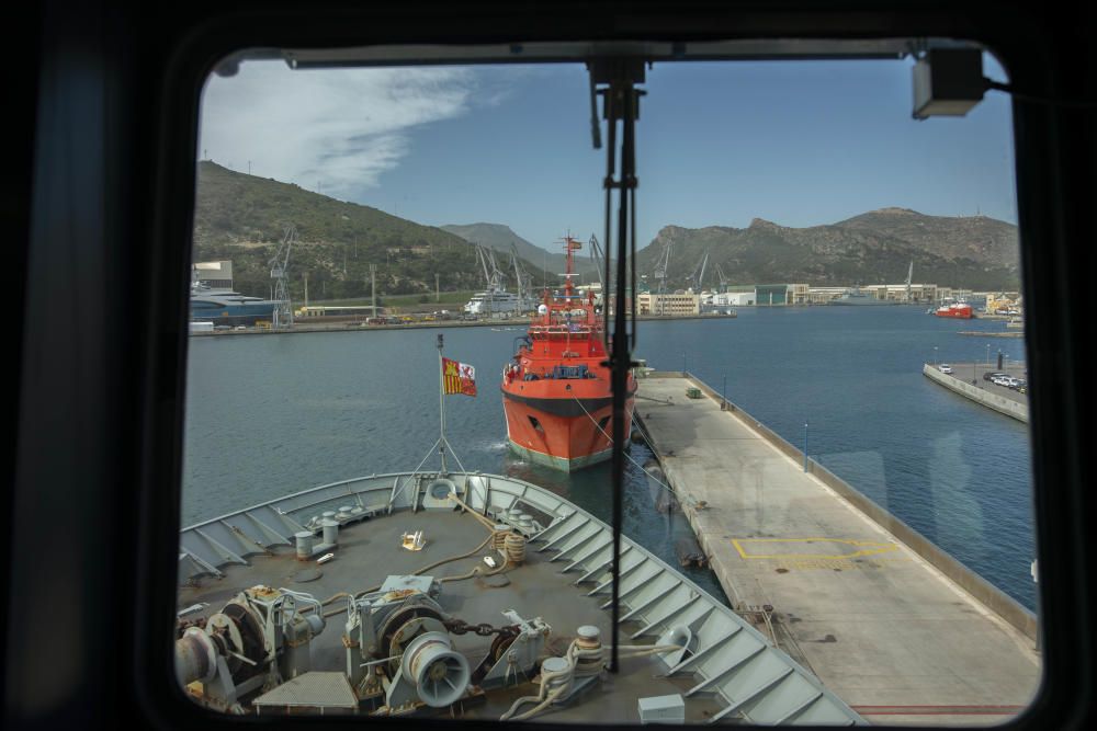 Visita al buque Cantabria en Cartagena