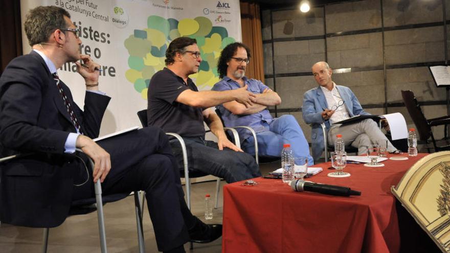 Oviedo, Casanovas, Purtí i Marcè durant el debat.