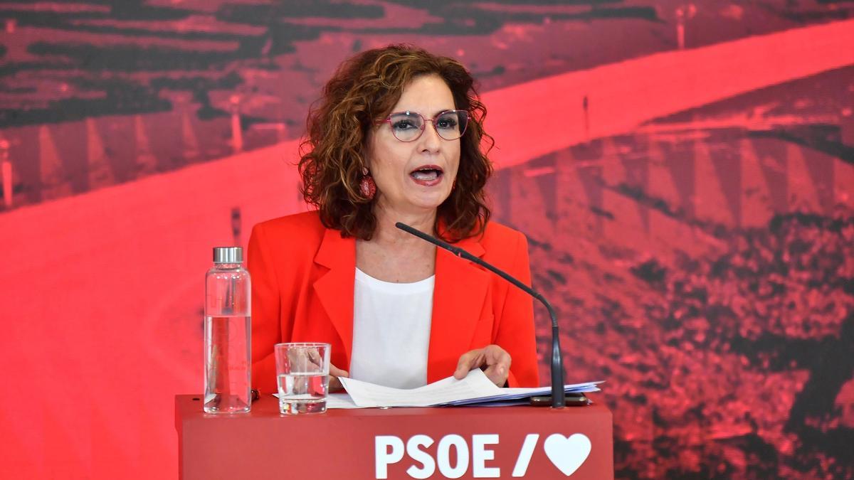 La ministra de Hacienda y portavoz del Gobierno, María Jesús Montero, este 12 de junio de 2021 en un acto del PSOE en Madrid.