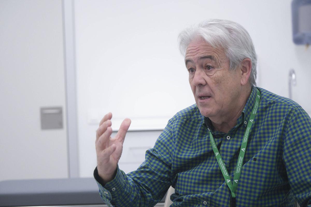 DOCTOR EN ONCOLOGIA EMILIO ALBA , QUE FUE JEFE DE ESTA SECCION DURANTE UNOS 30 AÑOS EN EL HOSPITAL REGIONAL UNIVERSITARIO DE MALAGA