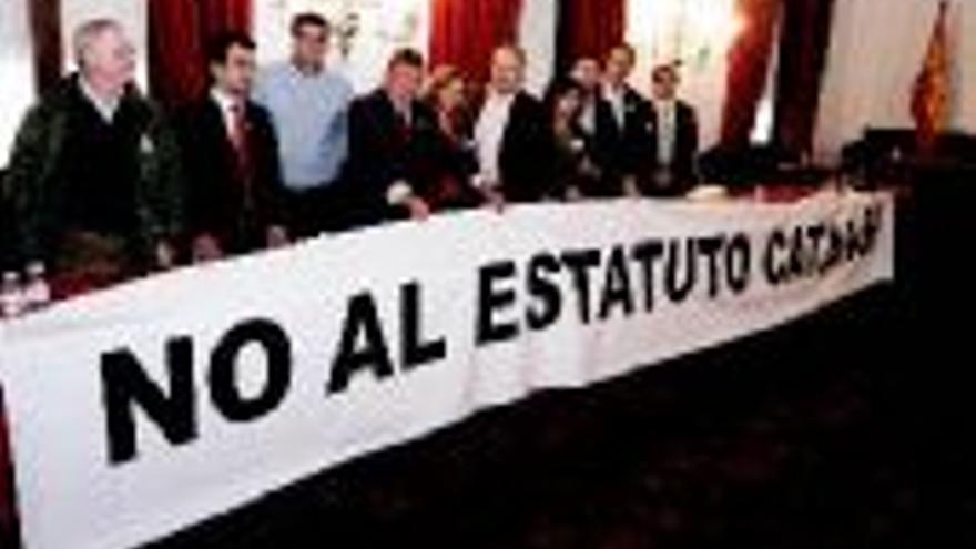 PSOE y PP no logran una postura común sobre el Estatuto catalán