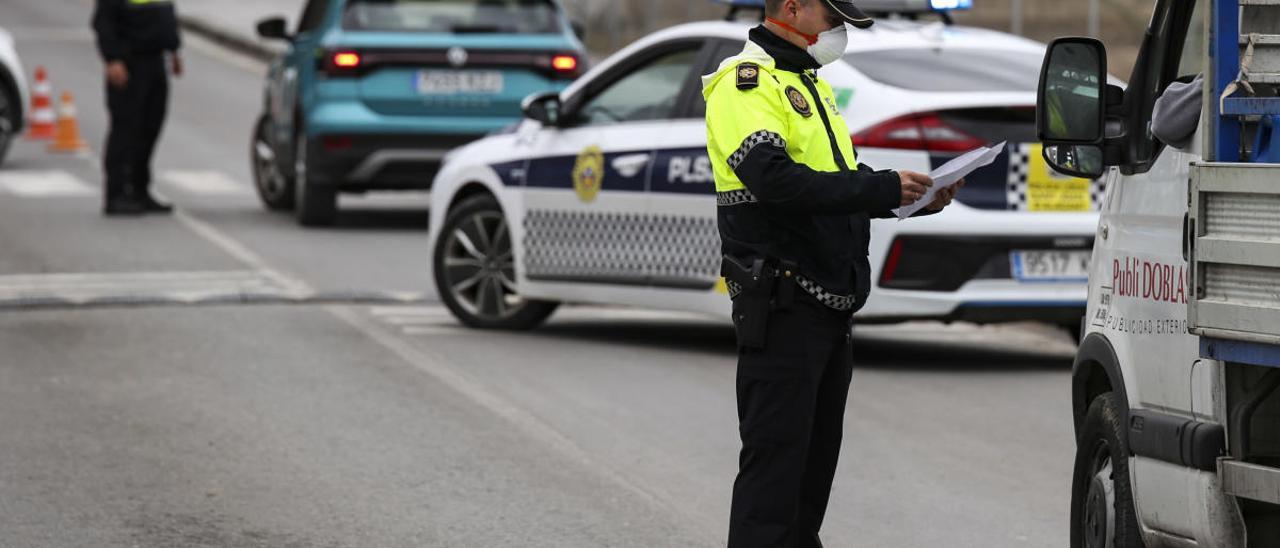 Sant Joan aclara que el nuevo horario de los policías fue propuesto por el Comisario y no por Subdelegación