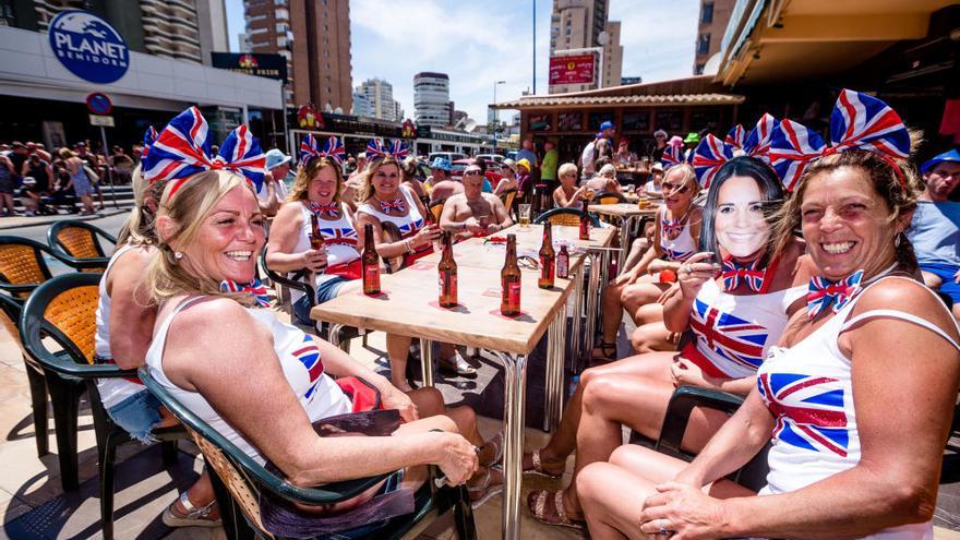 Turistas británicos en Benidorm.