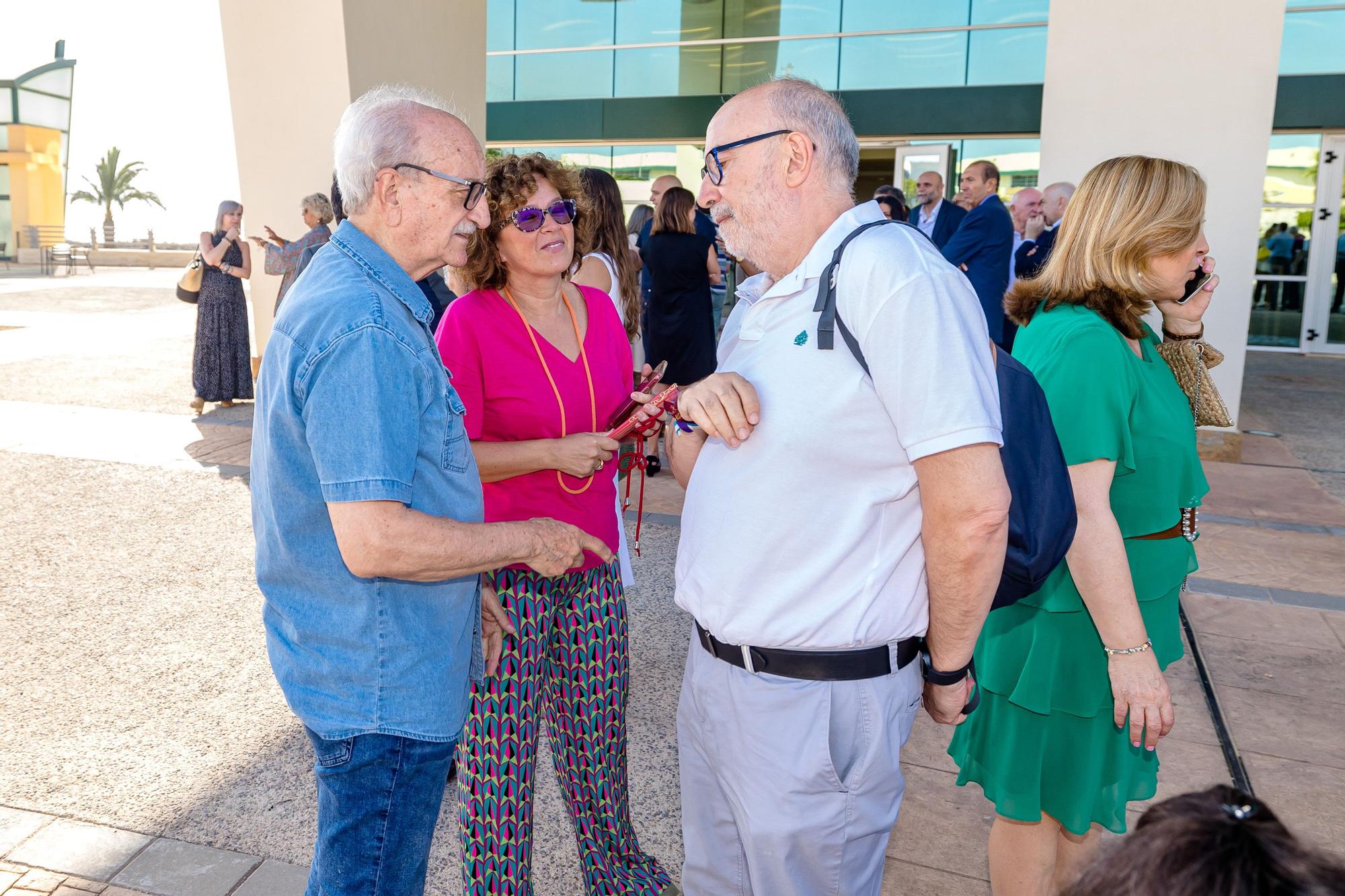 Ximo Puig anuncia que la actividad en la Ciudad de la Luz se retomará después del verano