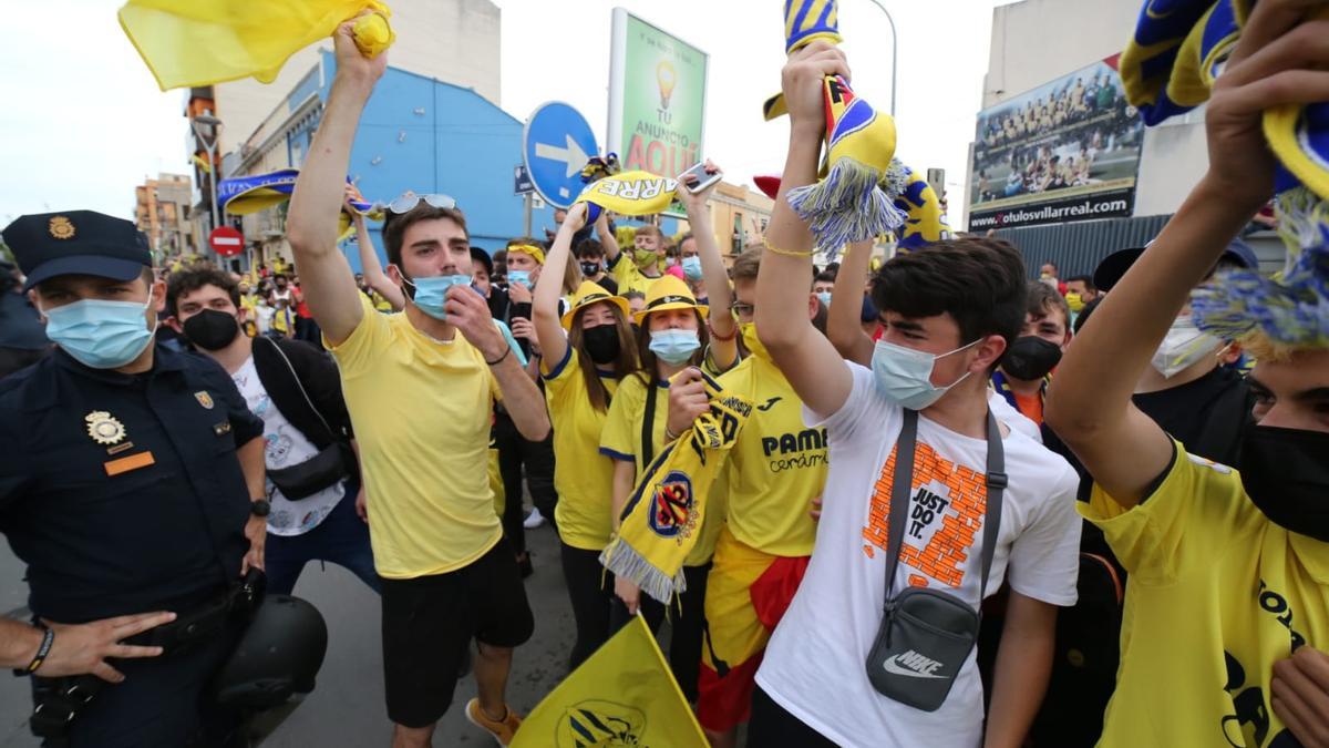 Imágenes de la rúa del Villarreal en Vila-real