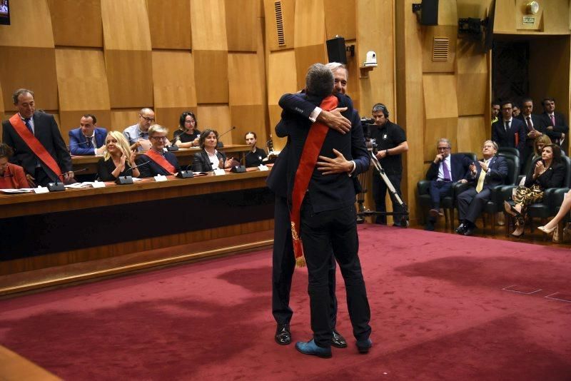 Toma de posesión de Jorge Azcón como alcalde de Zaragoza