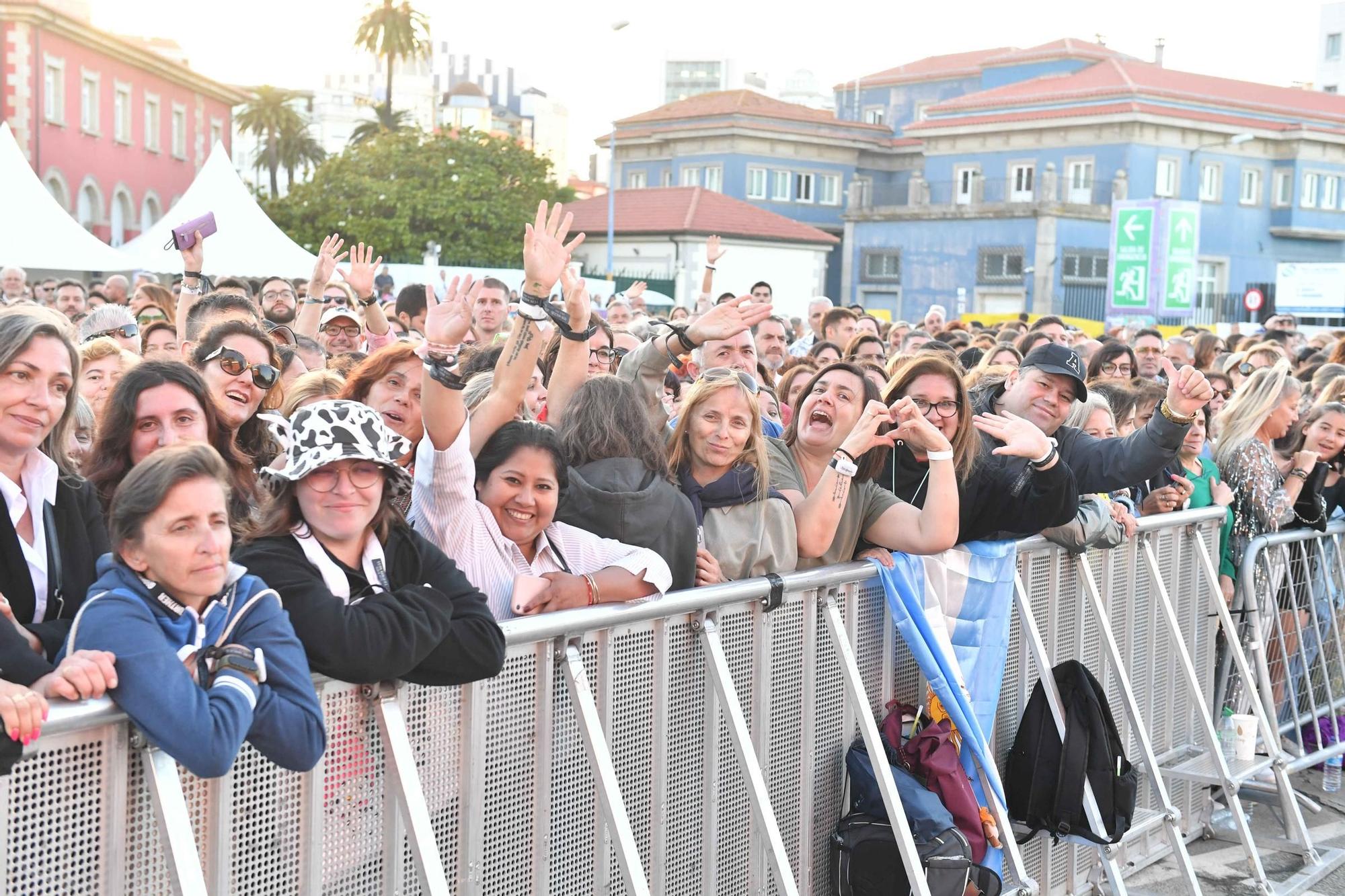 Luis Miguel alarga su leyenda en A Coruña
