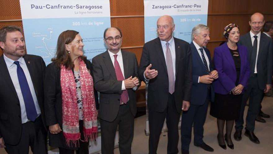 Aragón presenta a la UE el plan para reabrir la línea del Canfranc