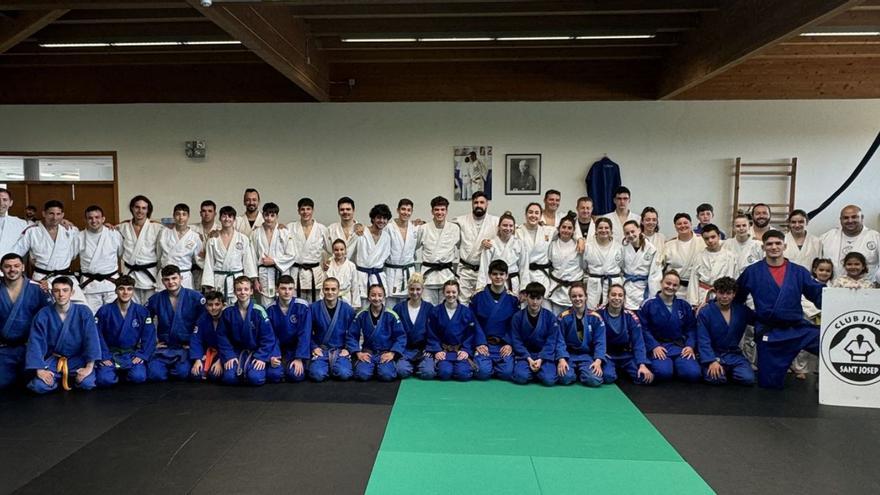 Un ‘stage’ de judo en Ibiza con maestros de lujo en recuerdo de Teo Blázquez