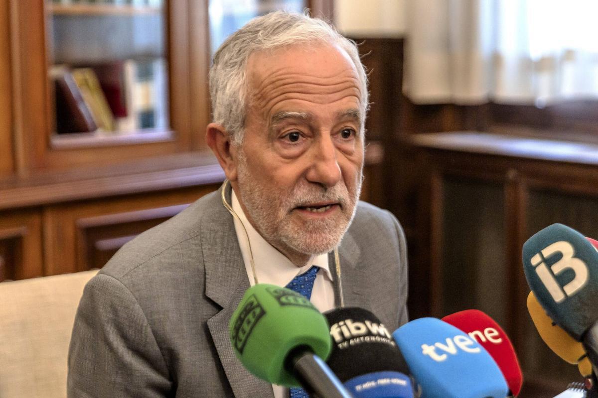 El presidente del TSJB, Carlos Gómez, ayer durante la presentación de la memoria 2025.