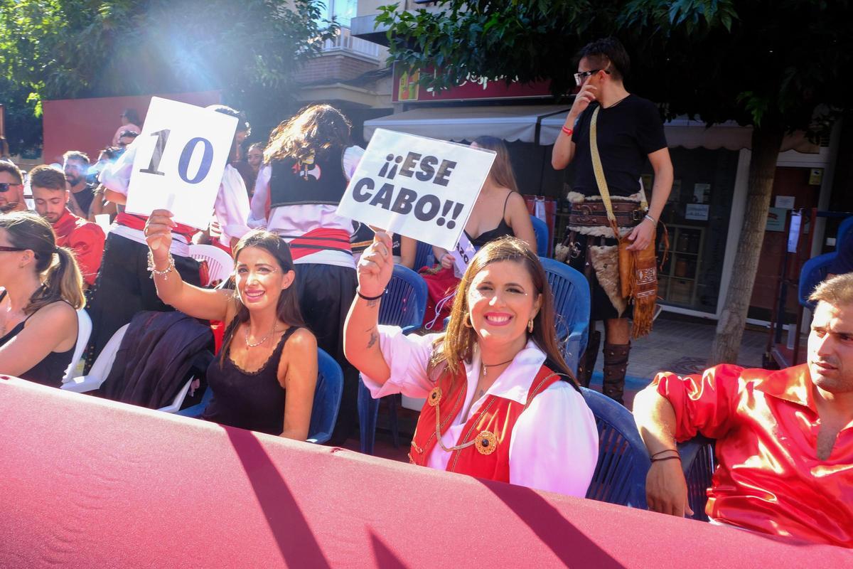 Búscate en los últimos años en las tribunas de Moros y Cristianos de Villena