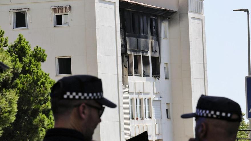 Mueren dos menores en un incendio en una vivienda en Benalmádena