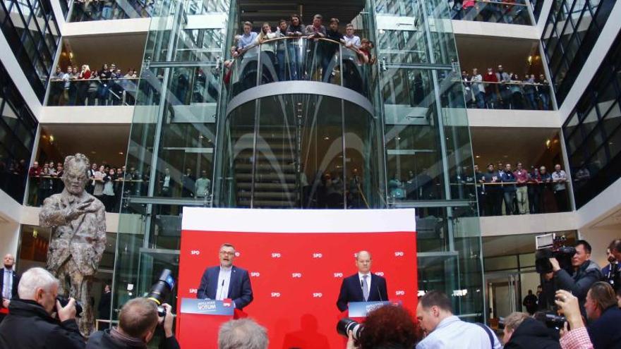 La rueda de prensa en la que el SPD anunció el resultado.