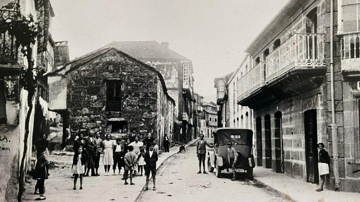 A rúa do Carme da Caniza no ano 1927.