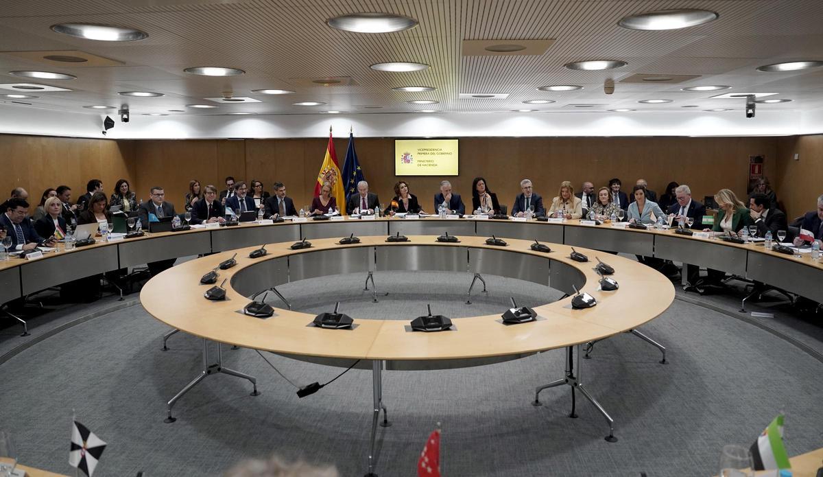 Reunión del Consejo de Política Fiscal y Financiera, presidido por la vicepresidenta primera y ministra de Hacienda, María Jesús Montero.