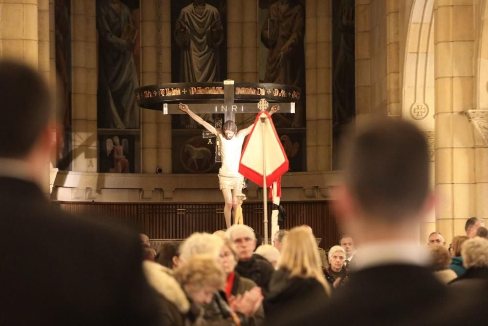 Las procesiones de Viernes Santo de Gijón se quedan sin salir.