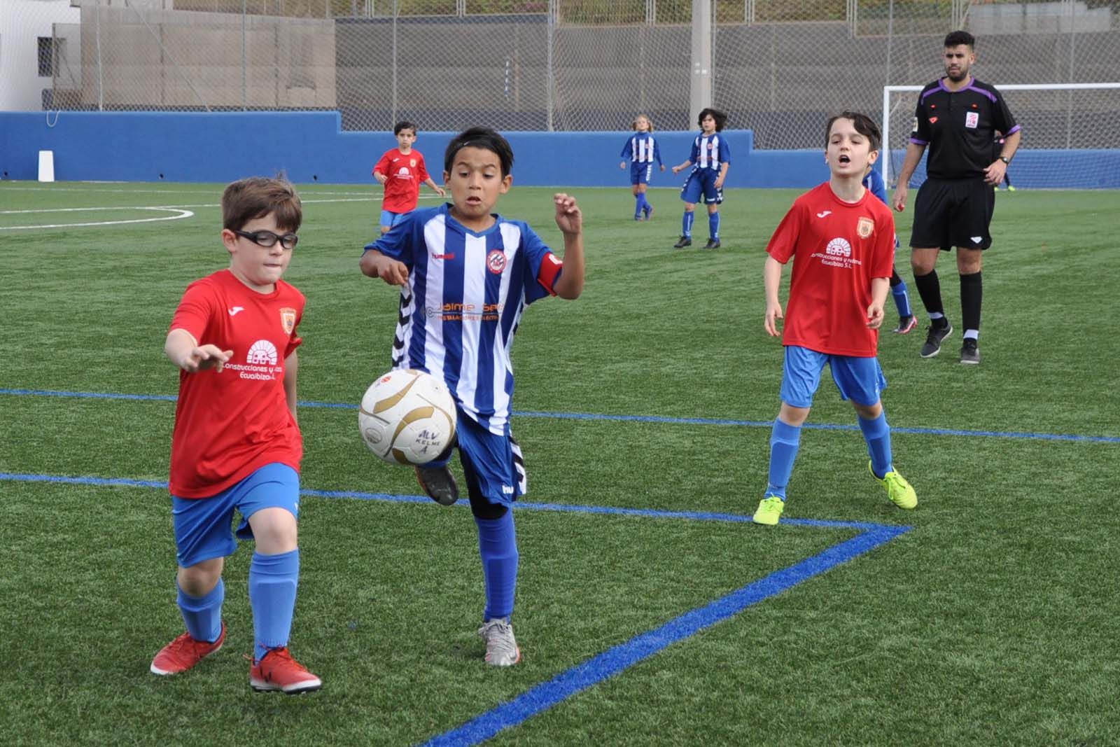 El fútbol base vuelve a sonreír